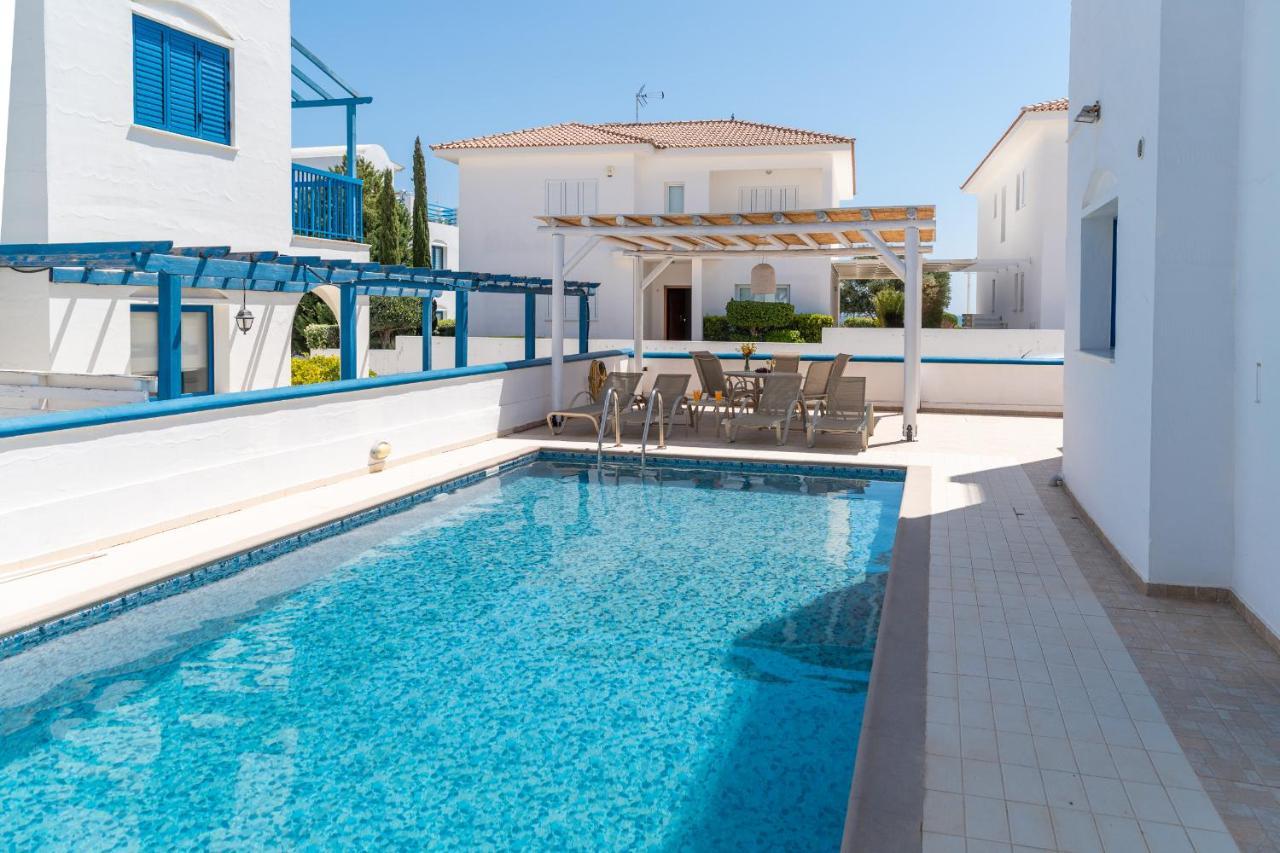 St Nicolaos Ekaterina 3 Bdrm *